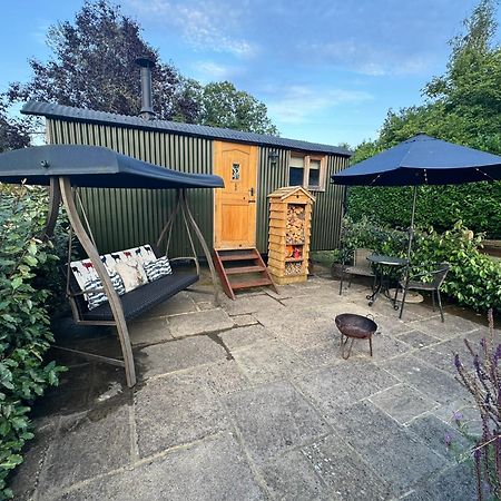Forest View Shepherd Hut Ewhurst Exterior foto