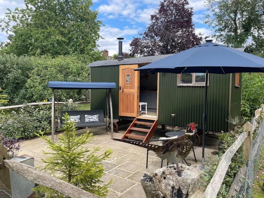 Forest View Shepherd Hut Ewhurst Exterior foto